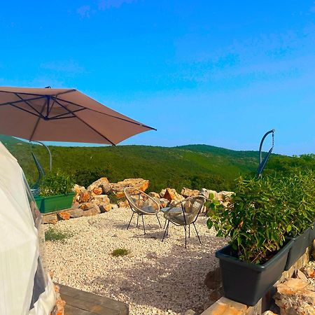 Glamping Rose Hotel Radovici Bagian luar foto