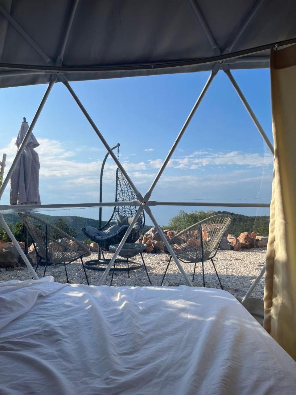 Glamping Rose Hotel Radovici Bagian luar foto