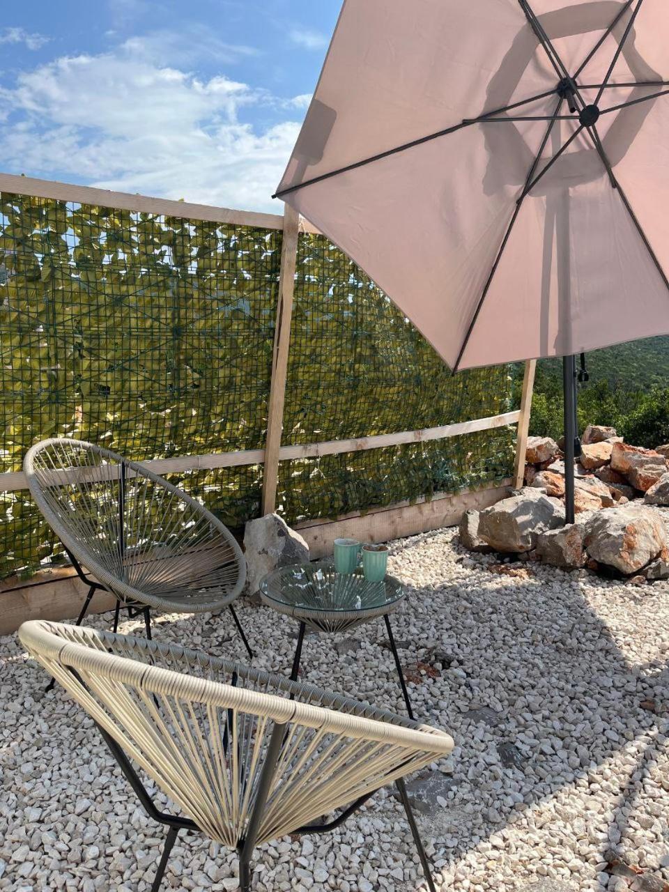 Glamping Rose Hotel Radovici Bagian luar foto