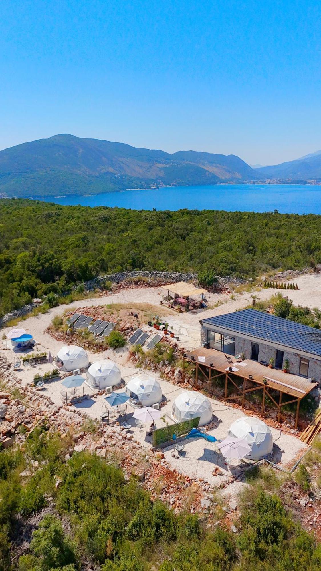 Glamping Rose Hotel Radovici Bagian luar foto